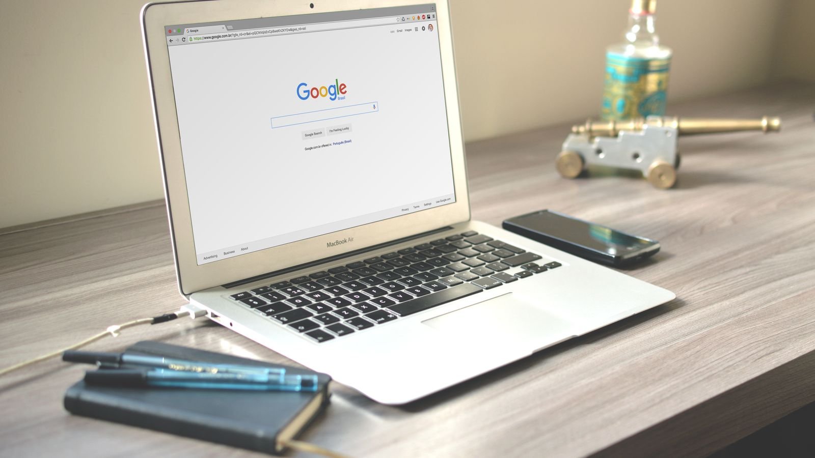 Google-mainonta vai hakukoneoptimointi – kumpaan rahat kannattaa laittaa?